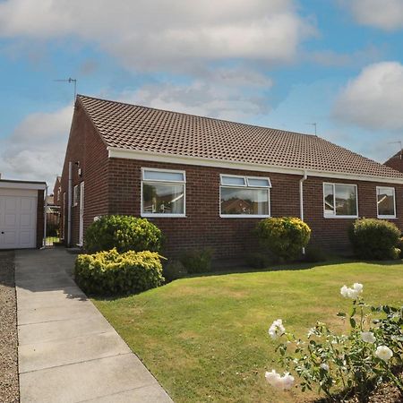 Rose Bungalow Whitby Dış mekan fotoğraf